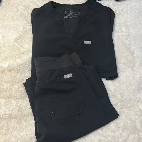 Figs Pants - Women’s Black FIGS Scrubs